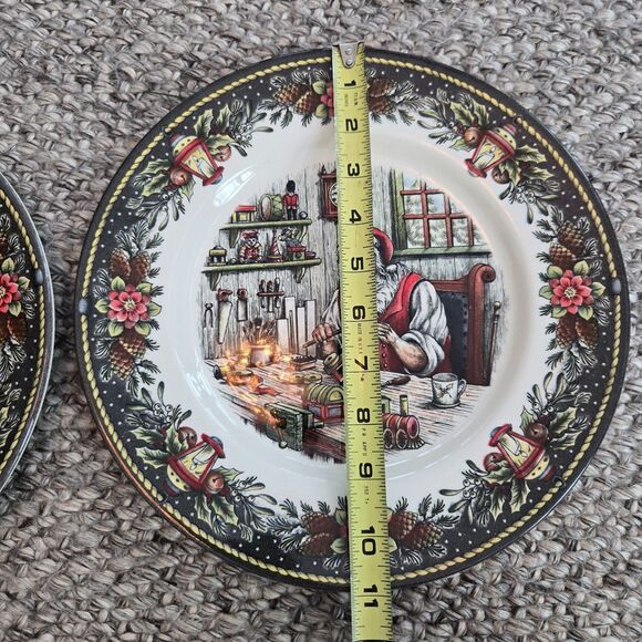 Royal Stafford Christmas Santa's Workshop Dinner Plates Set of 2 New 10.75" - Picture 7 of 7